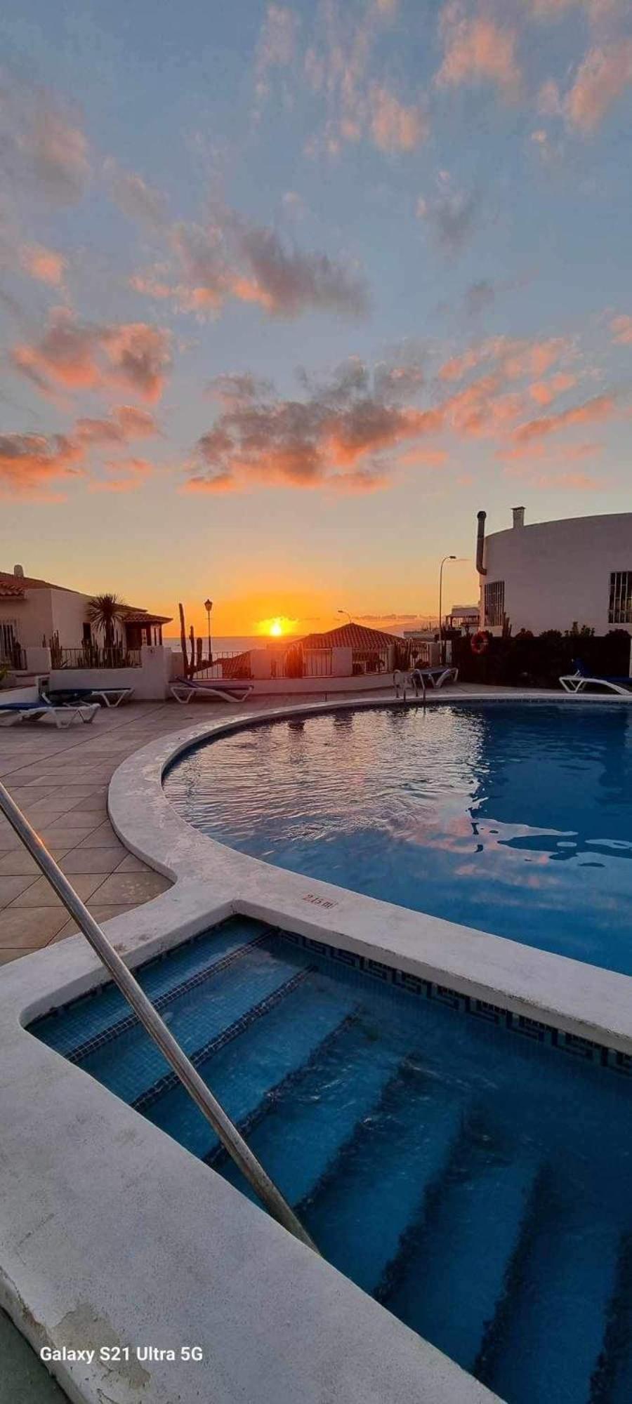 Beril D17 Apartment Адехе Екстериор снимка